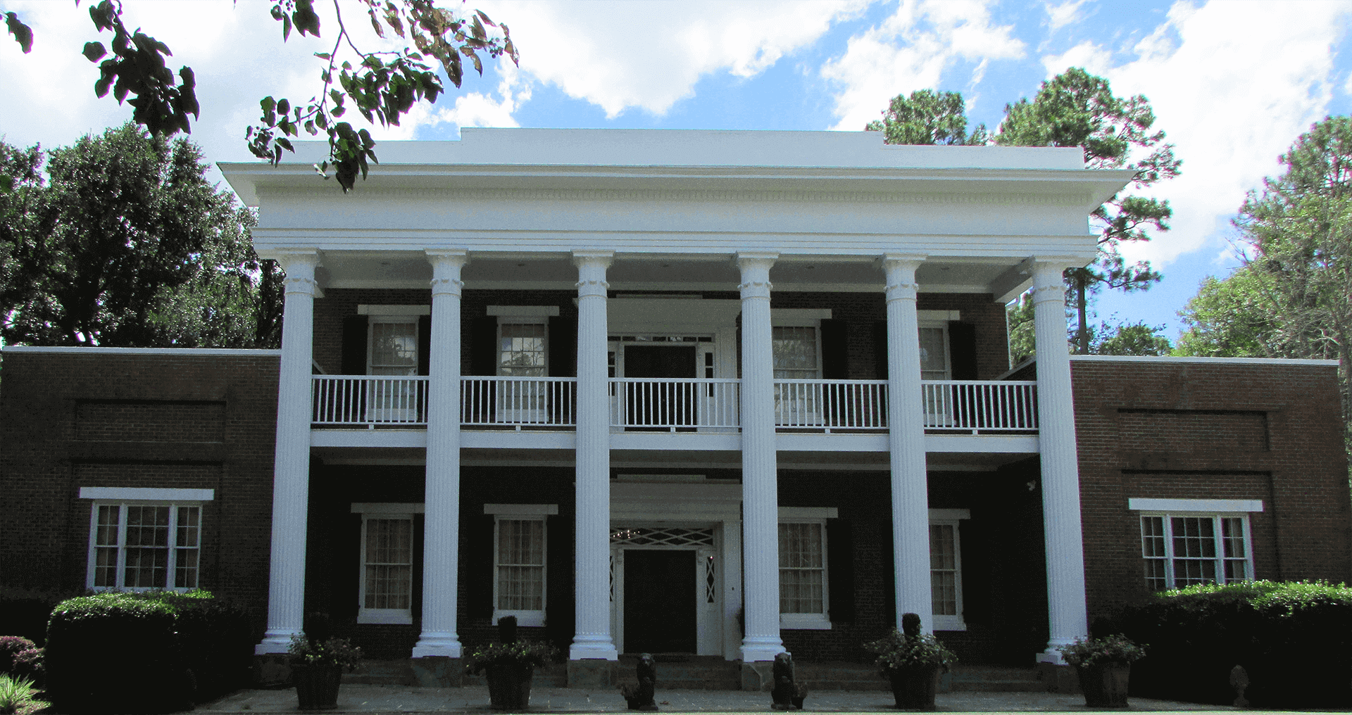 Hermitage Rippy Estate